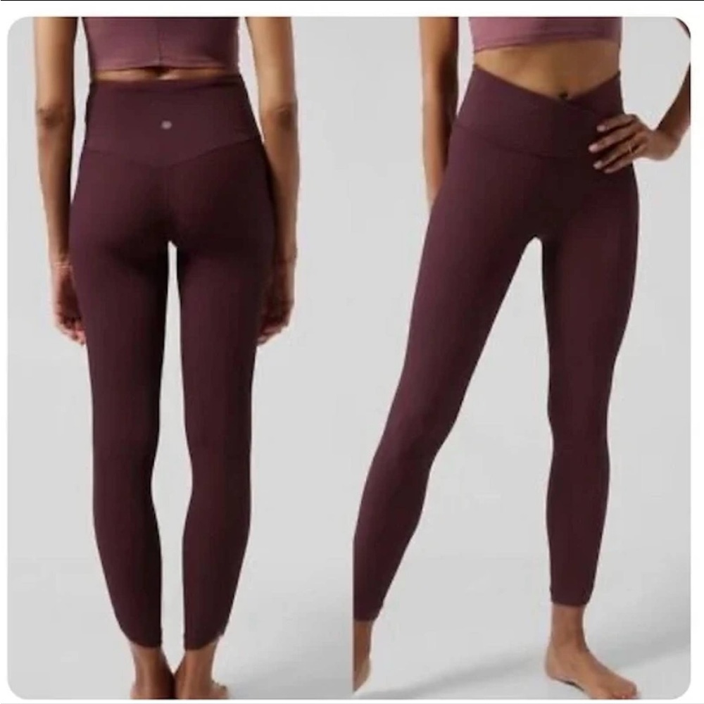 Athleta Elation Crossover Rib 7/8 Tight size XS.